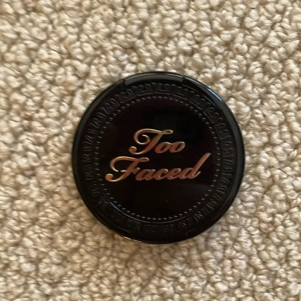 Too Faced Chocolate Soleil Medium / Deep Matte Bronzer Single 0.08 oz Like New
